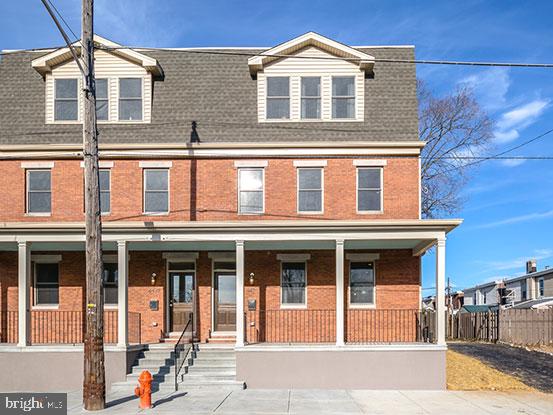 4427 MITCHELL STREET