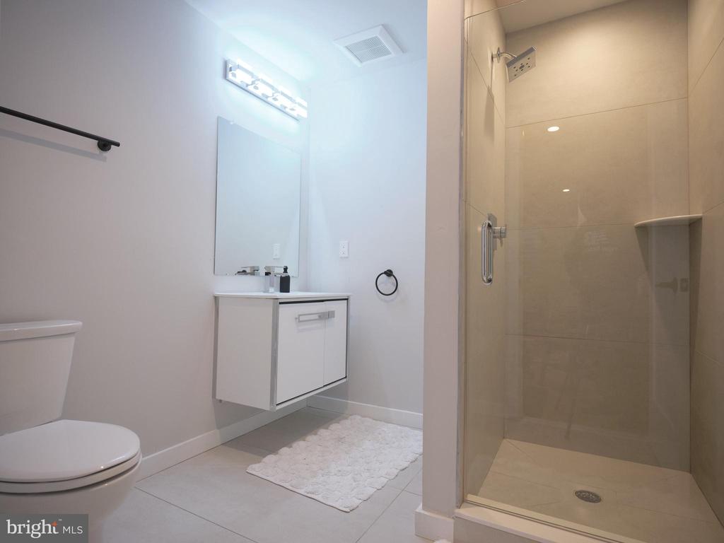 428 W MASTER STREET A3