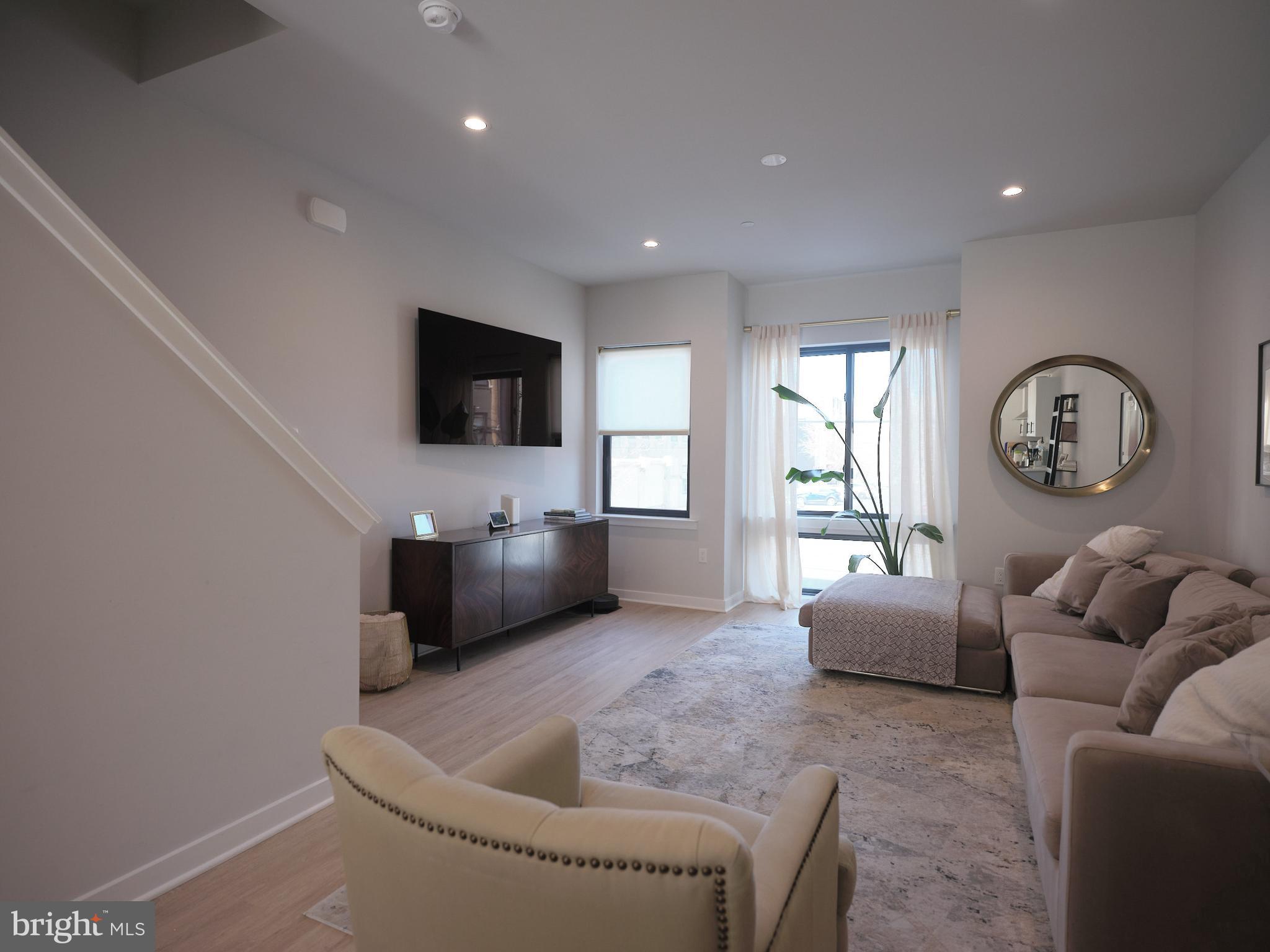 428 W MASTER STREET A3