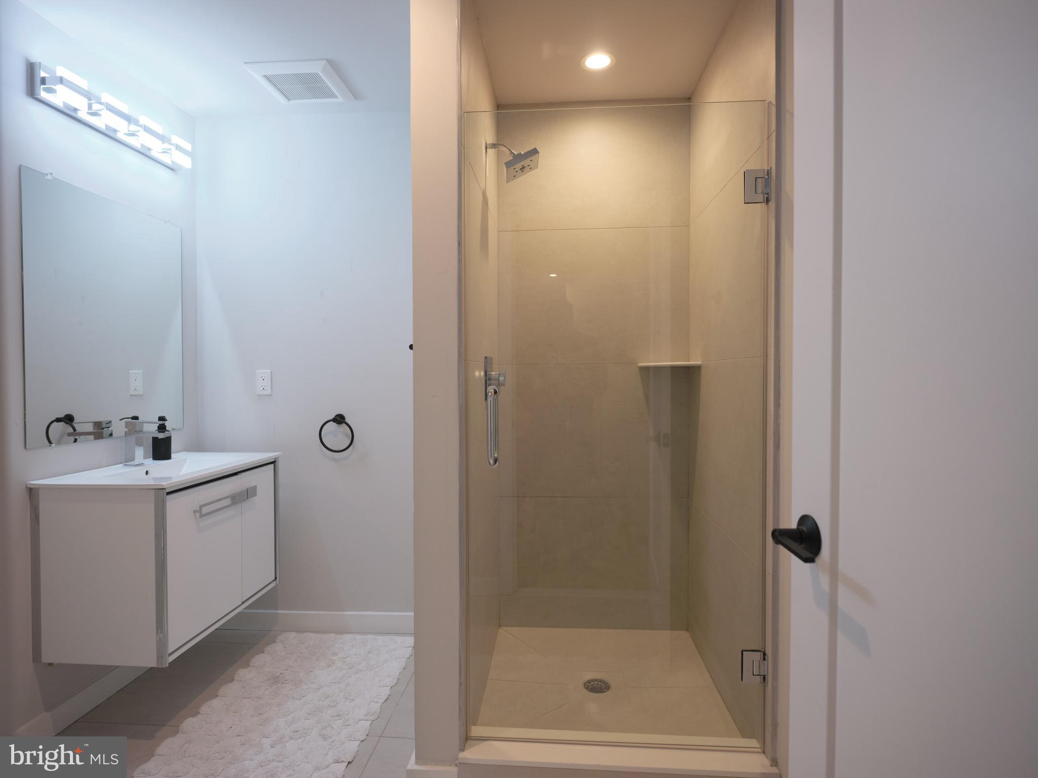 428 W MASTER STREET A3