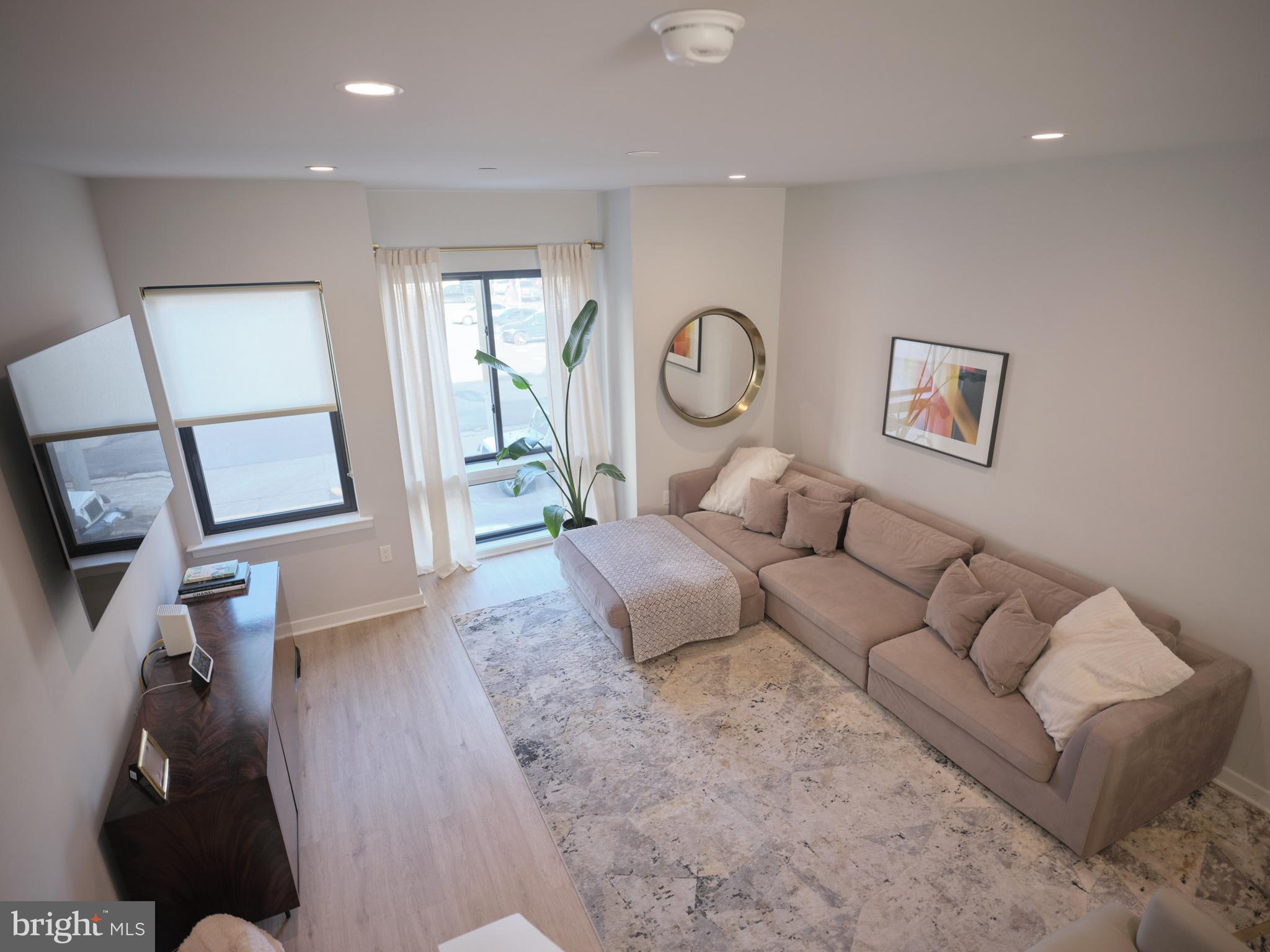 428 W MASTER STREET A3