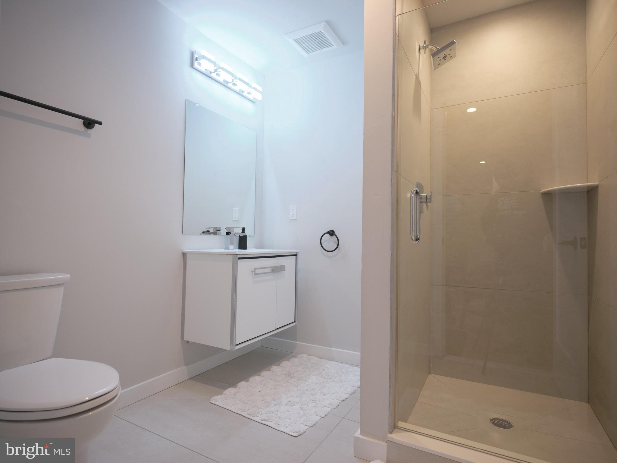 428 W MASTER STREET A3