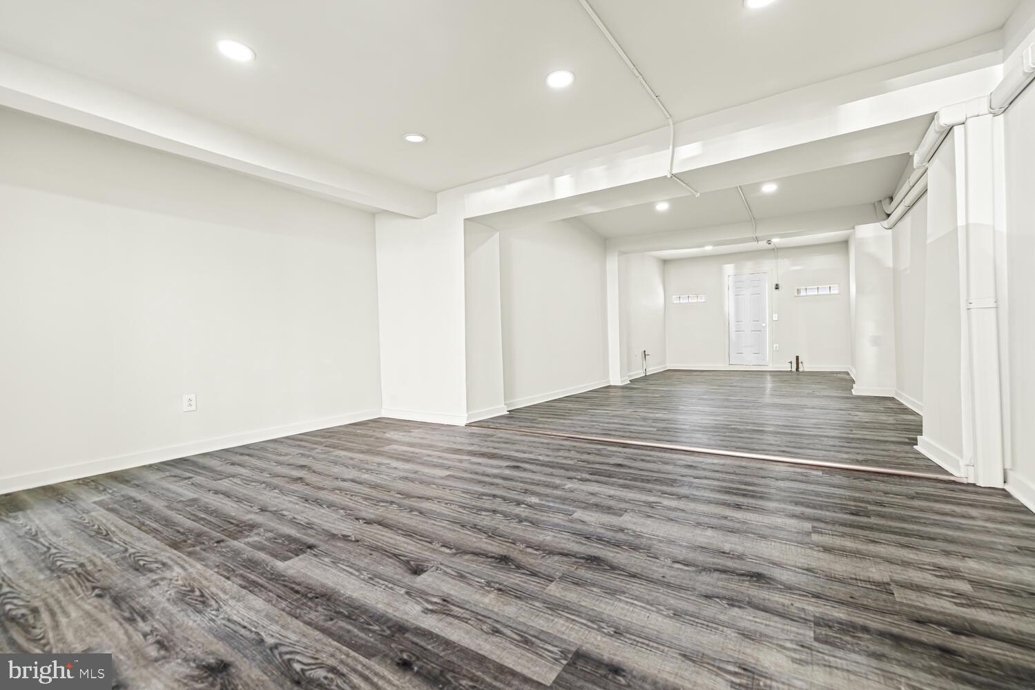 178 W MASTER STREET