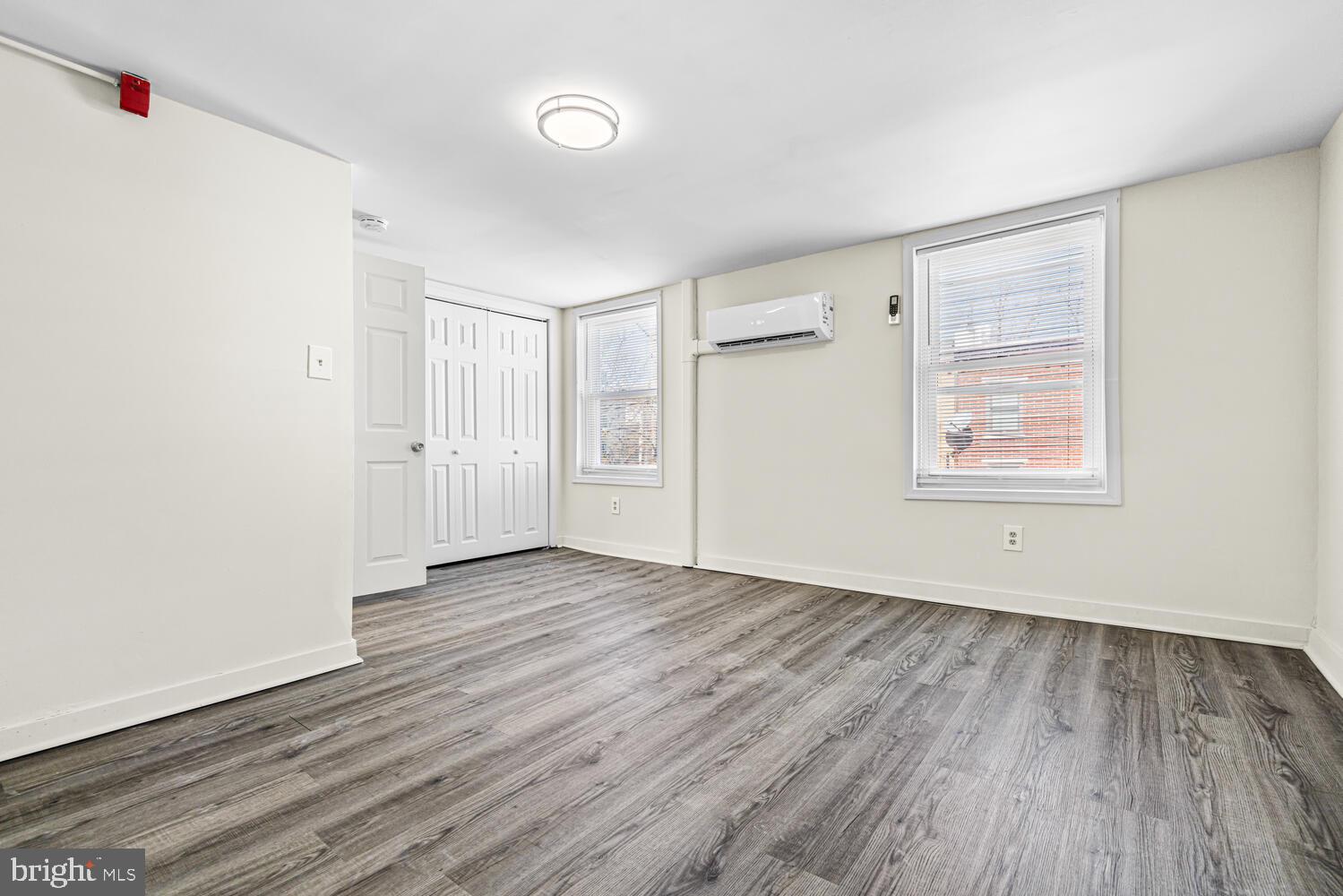 178 W MASTER STREET