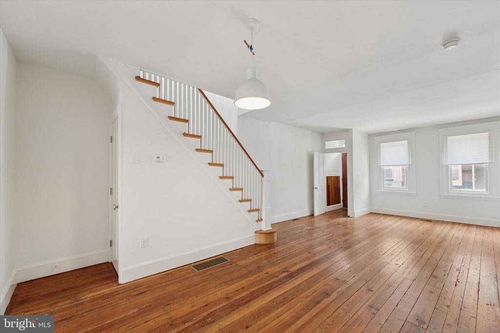 439 MERCY STREET