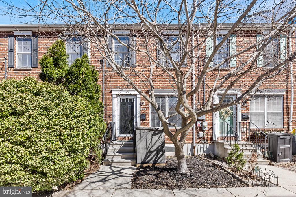 403 OLIVE STREET