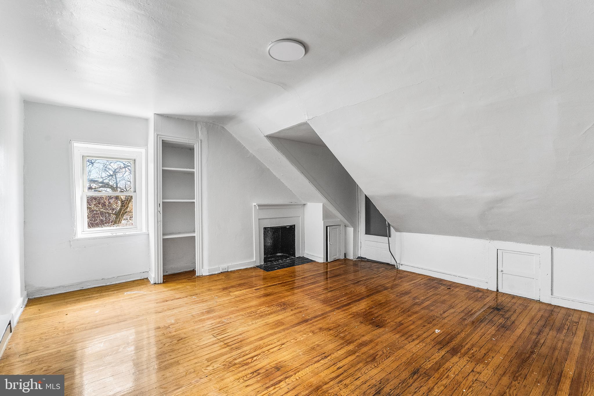 4908 GERMANTOWN AVENUE 9