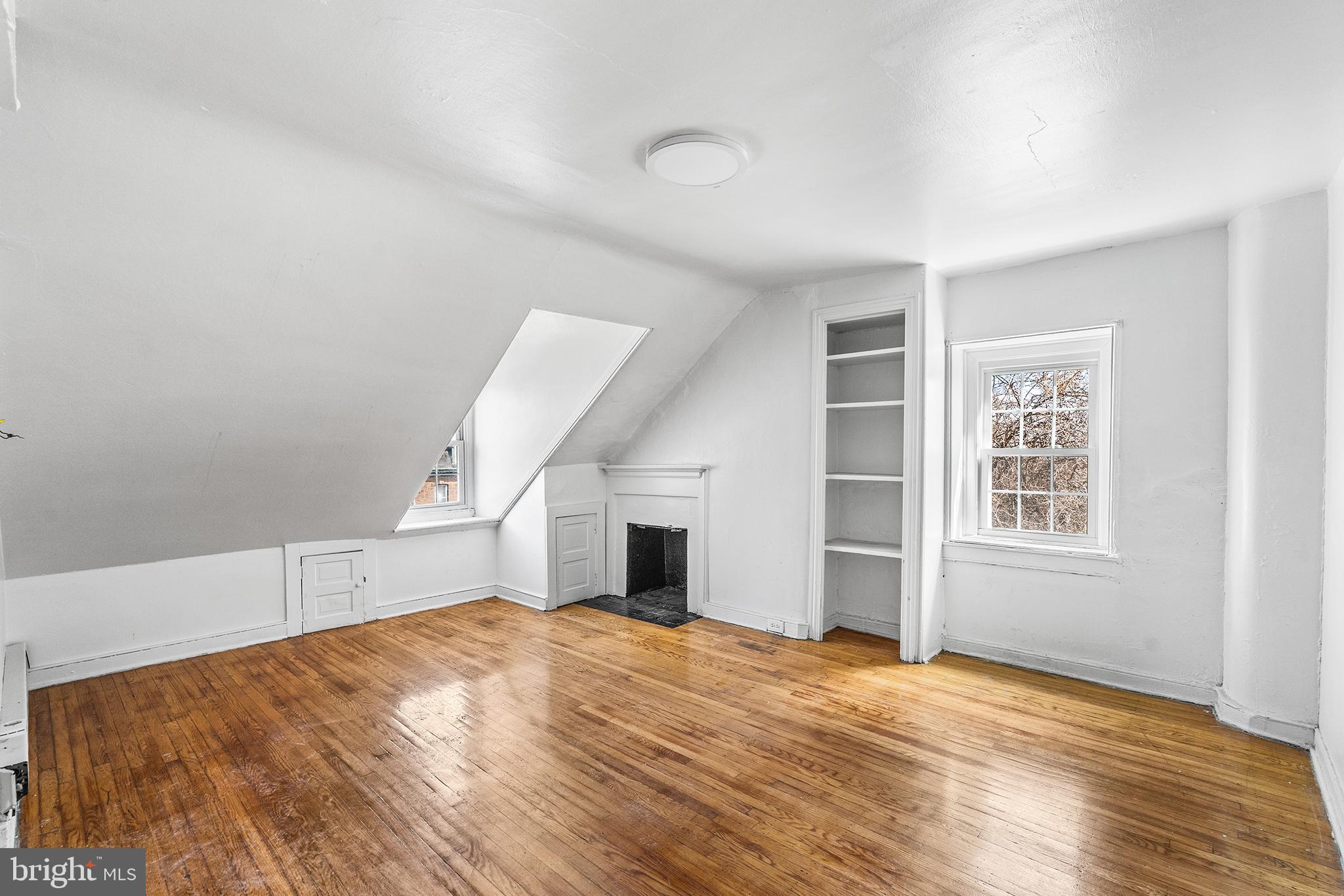 4908 GERMANTOWN AVENUE 9