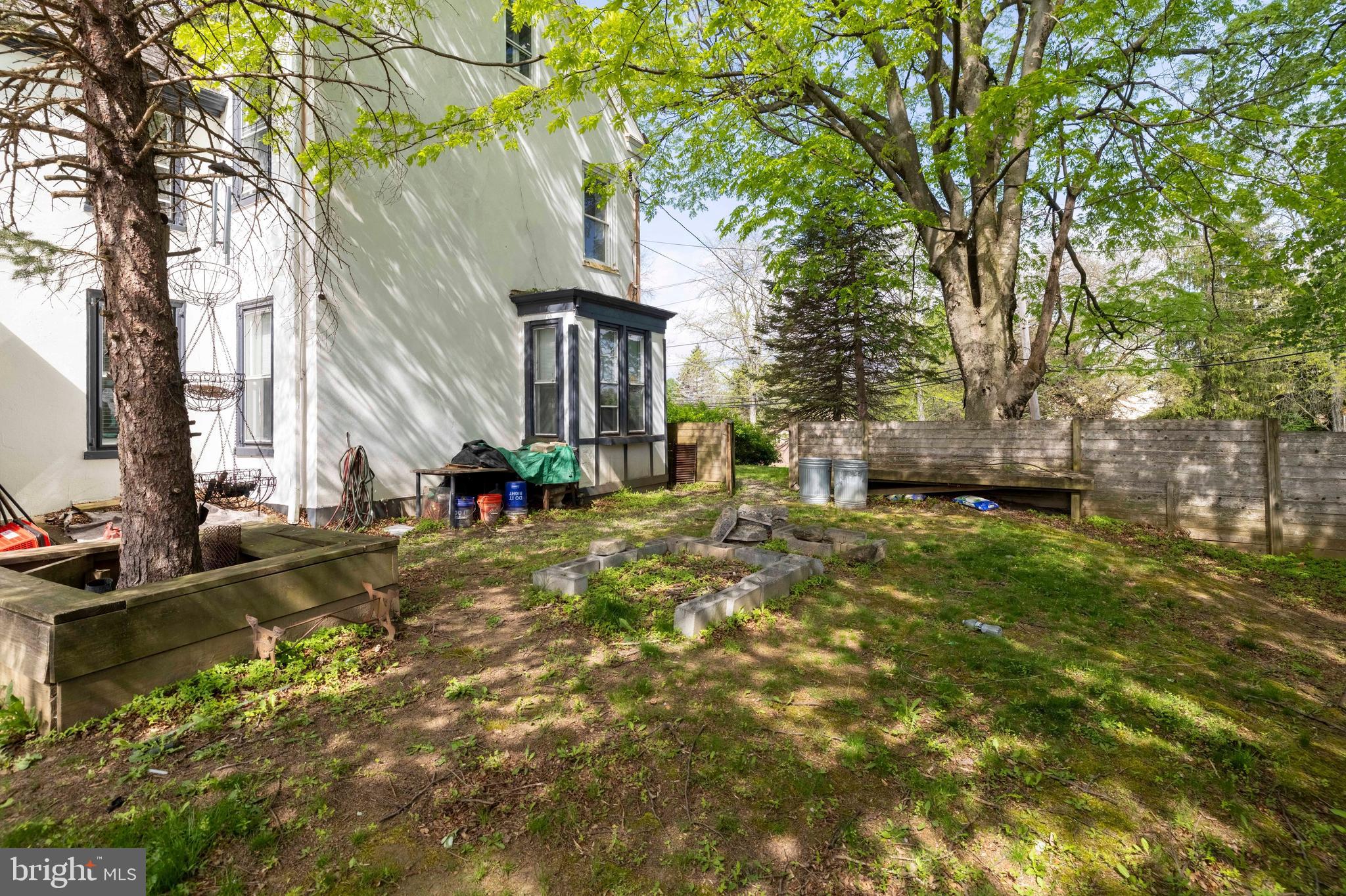 8962 RIDGE AVENUE 62