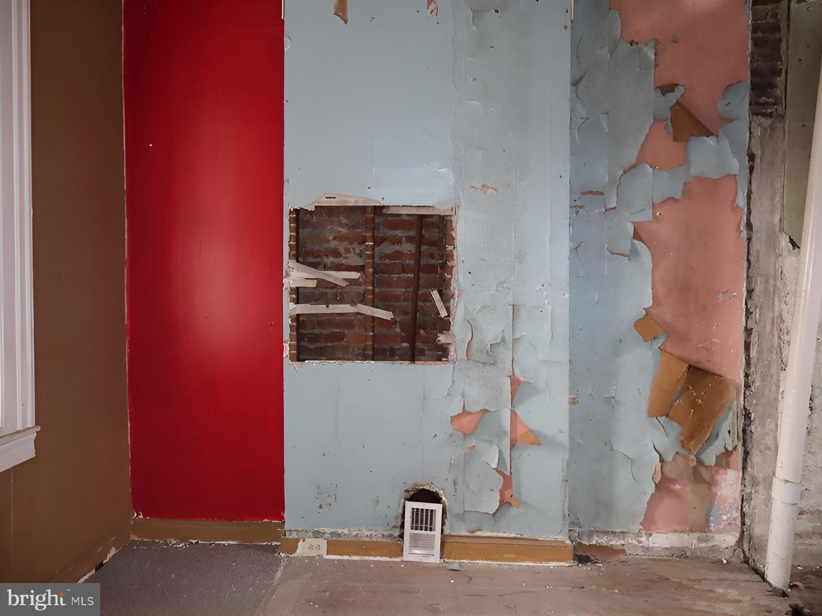 6336 E WISTER STREET