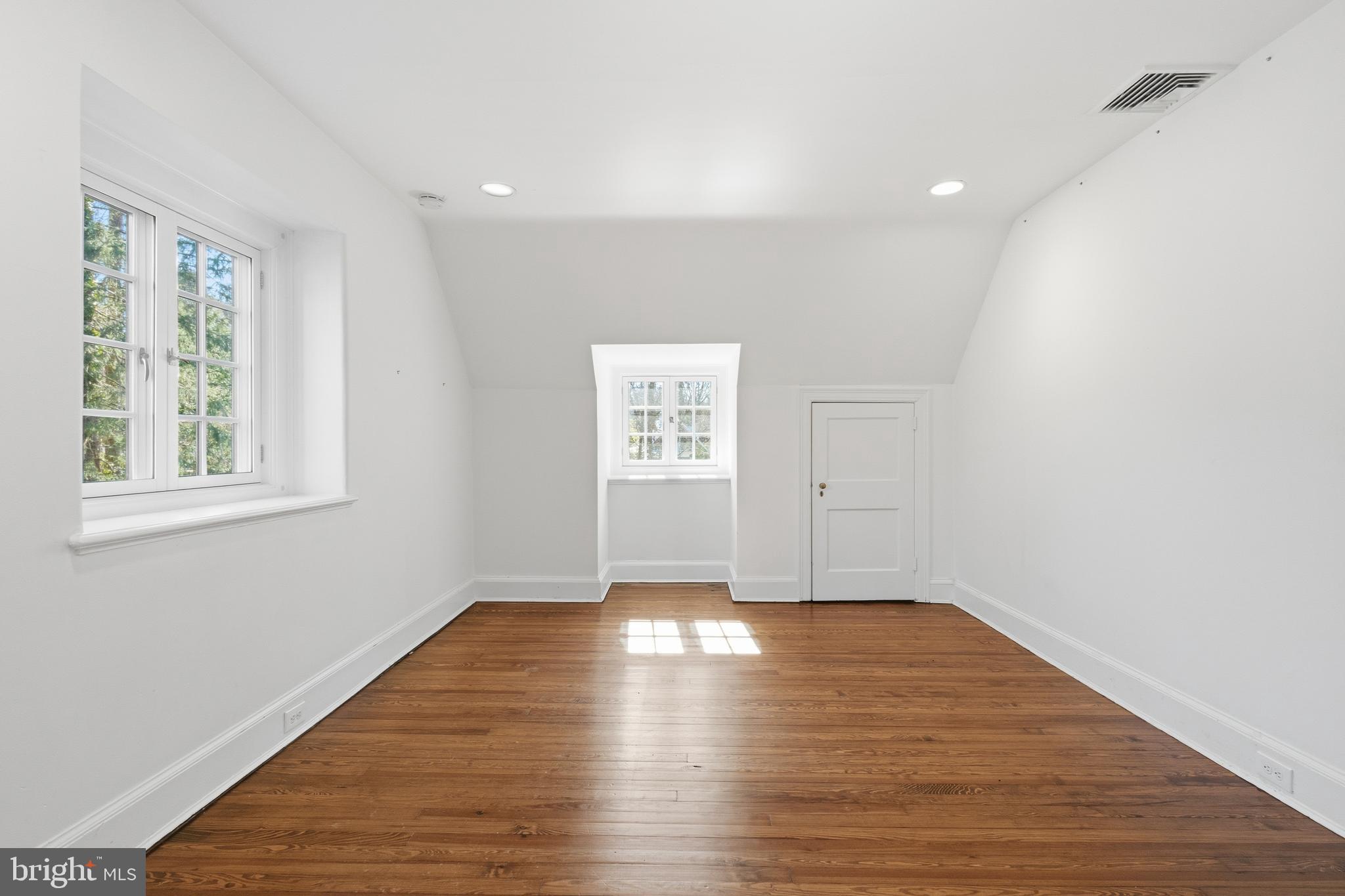 99 E BELLS MILL ROAD