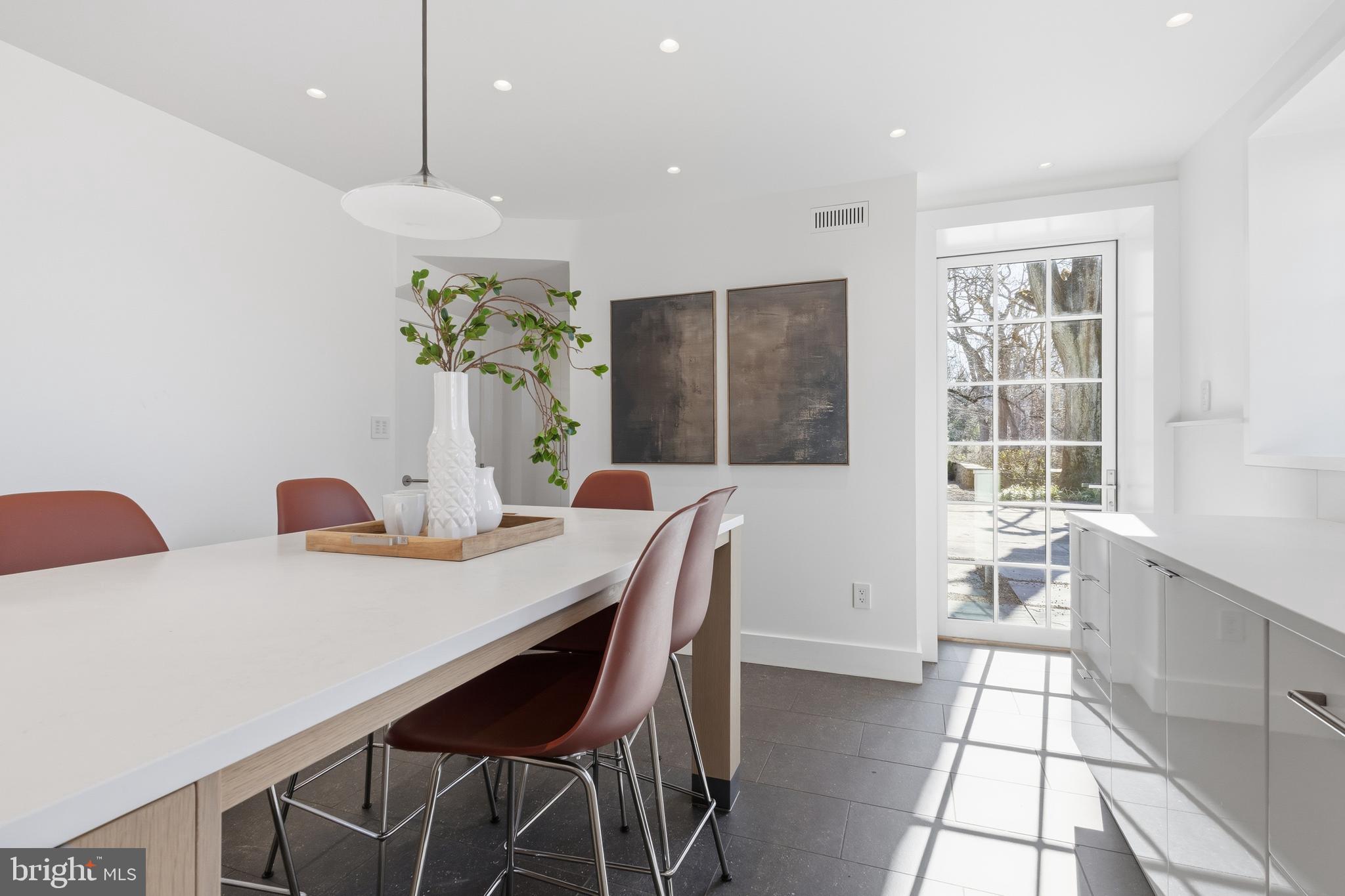 99 E BELLS MILL ROAD