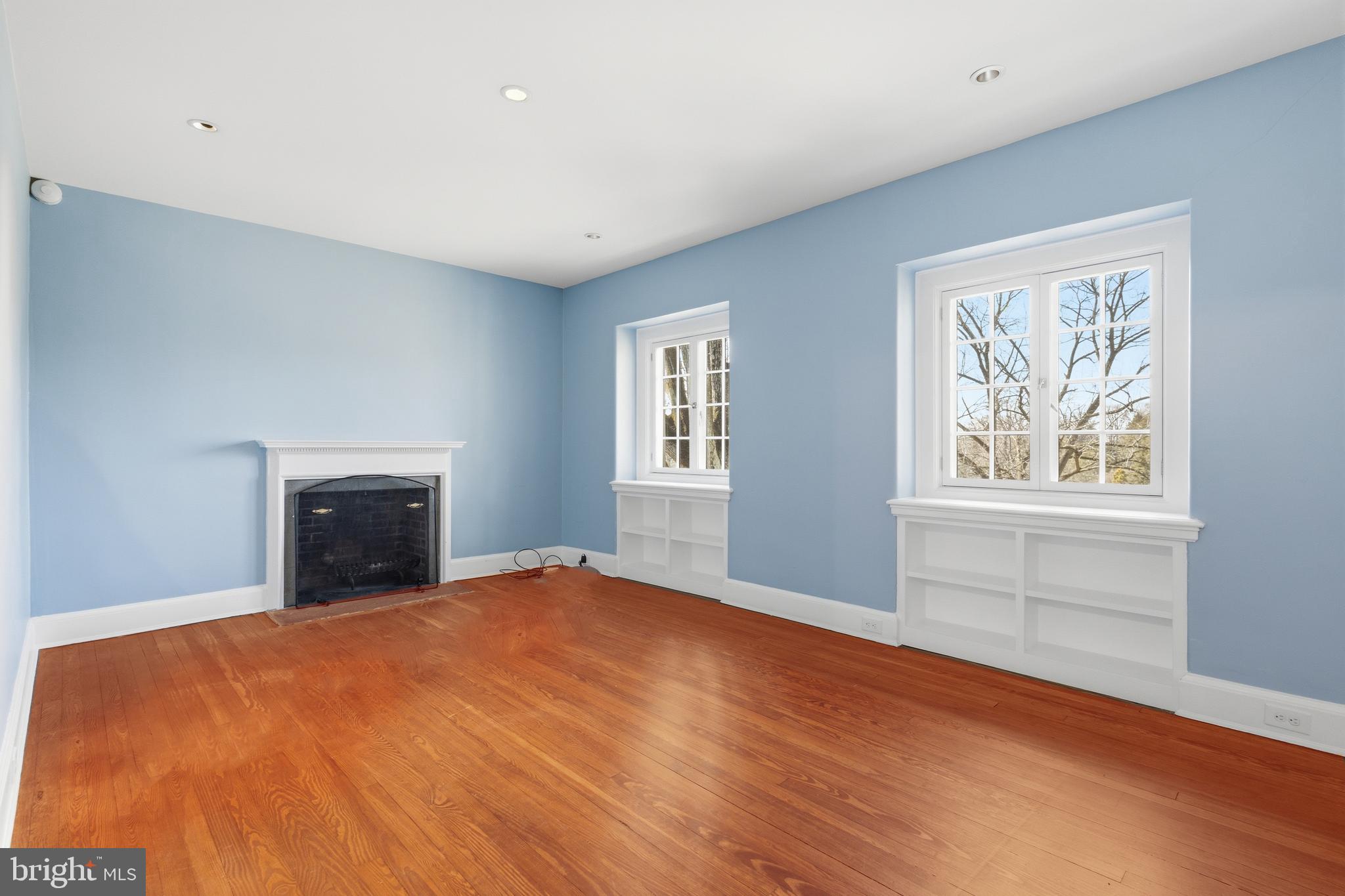 99 E BELLS MILL ROAD