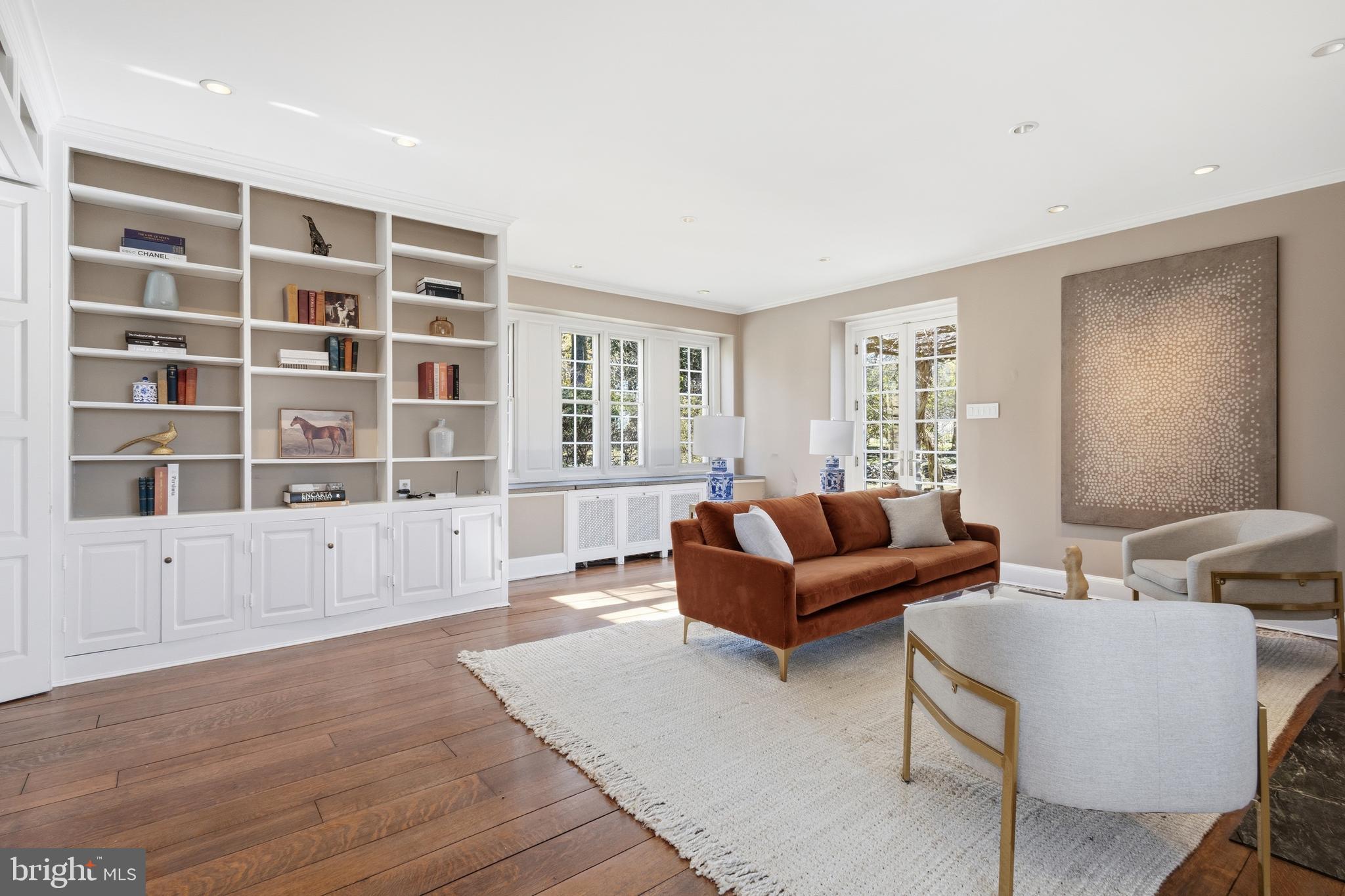 99 E BELLS MILL ROAD