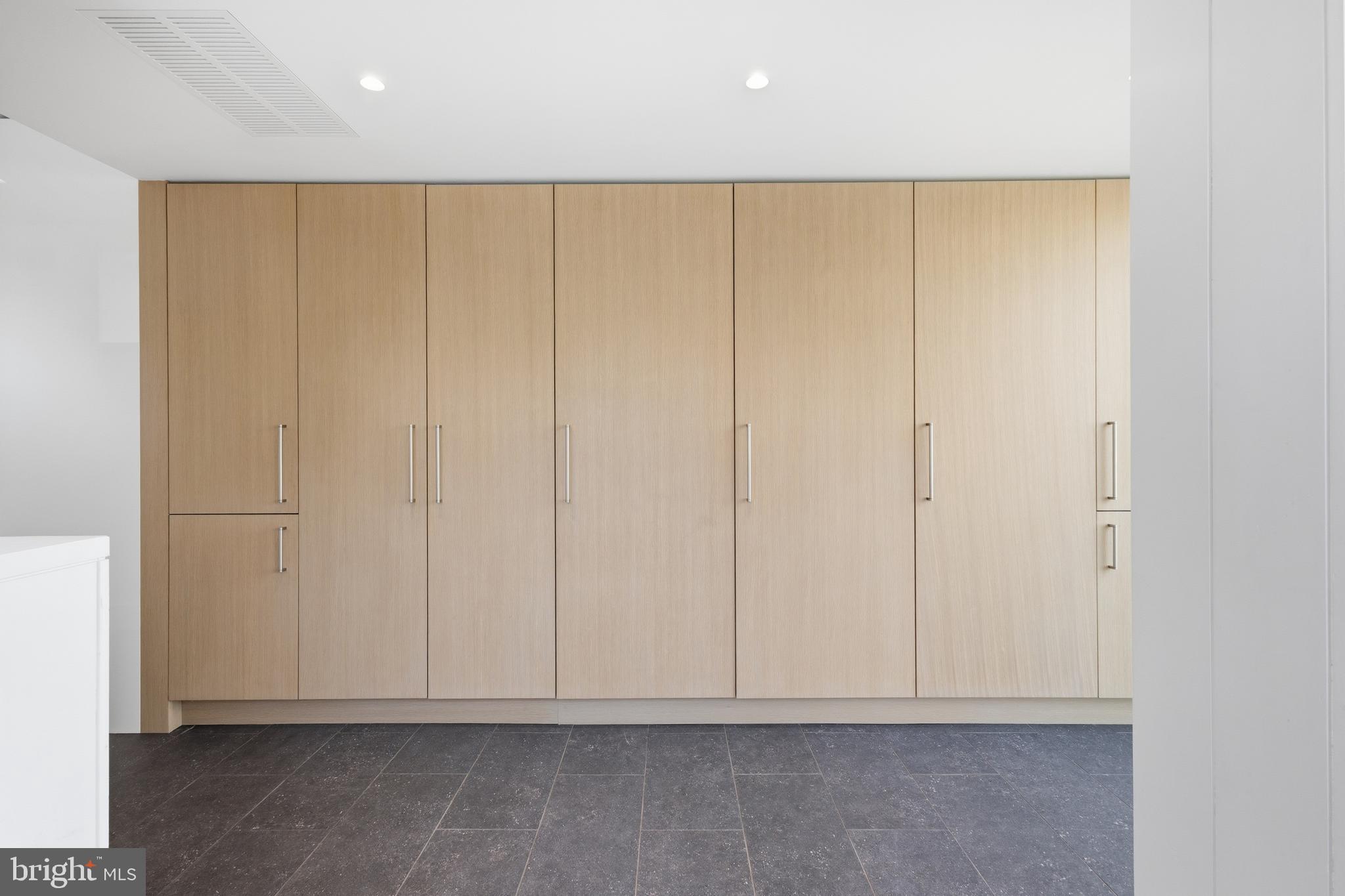 99 E BELLS MILL ROAD