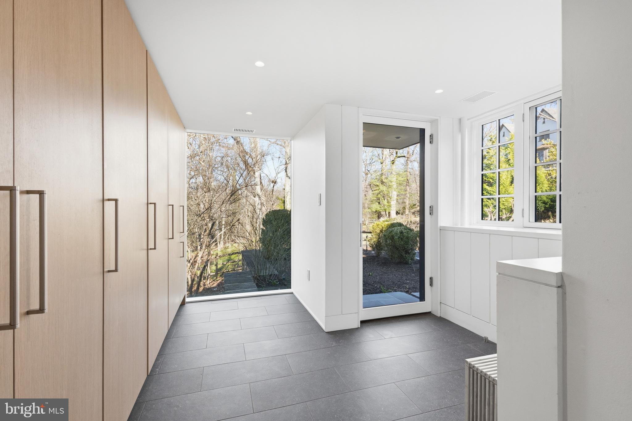 99 E BELLS MILL ROAD