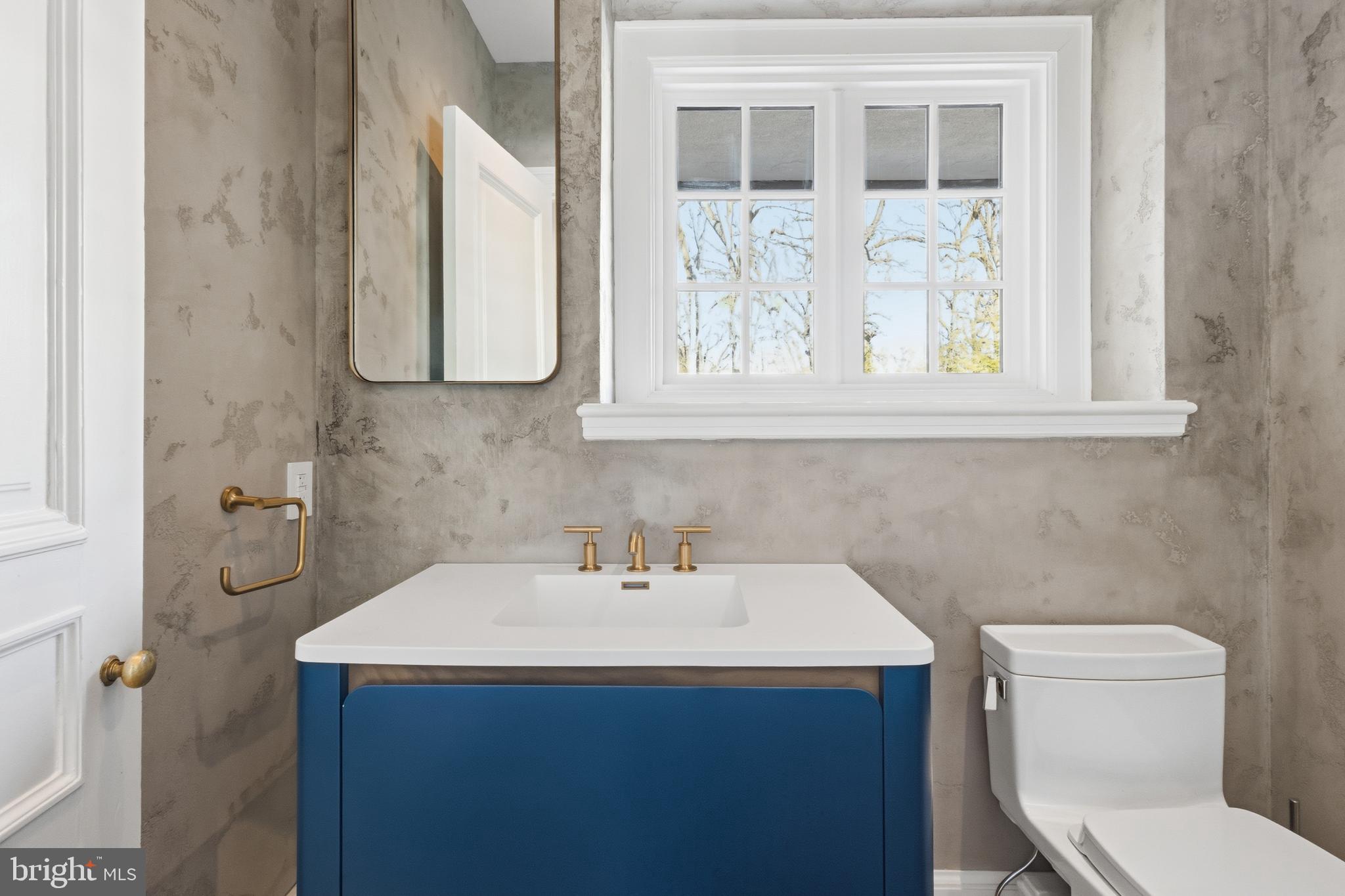 99 E BELLS MILL ROAD