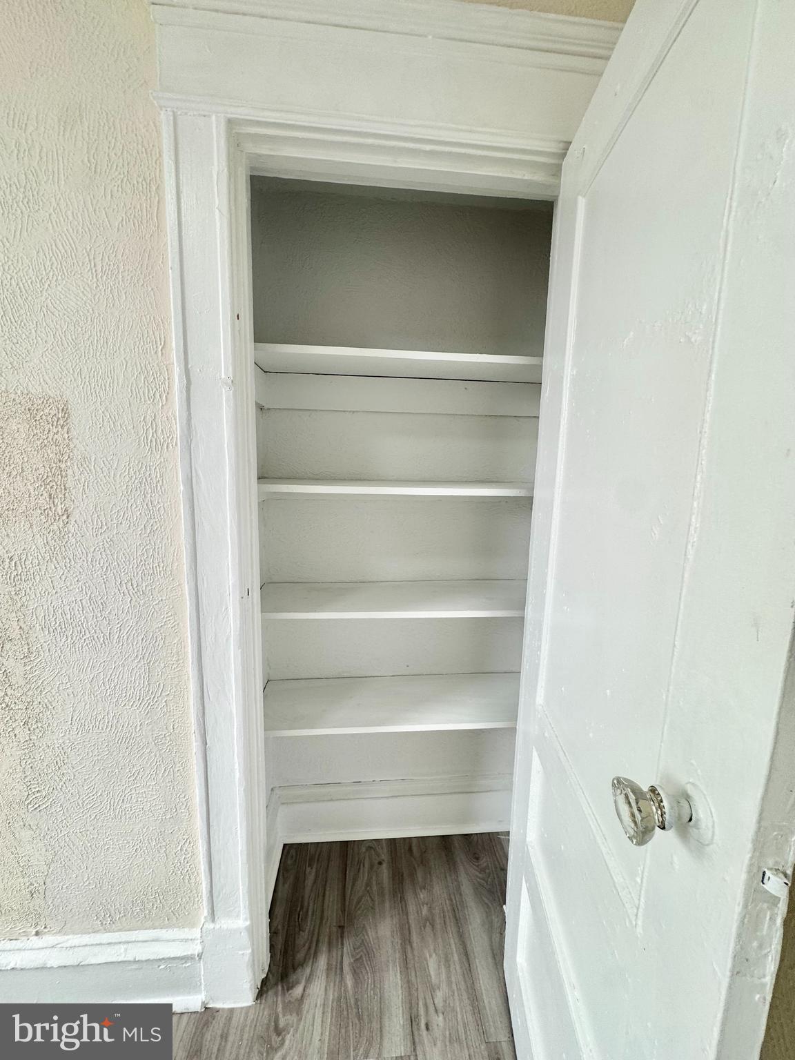 5040 WALNUT STREET 2R