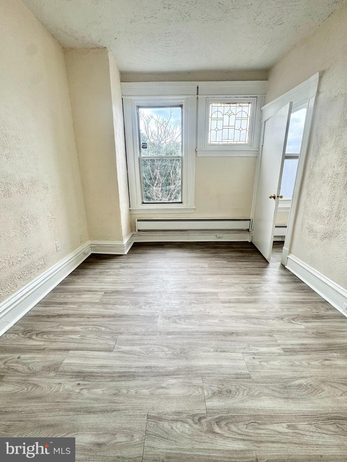 5040 WALNUT STREET 2R