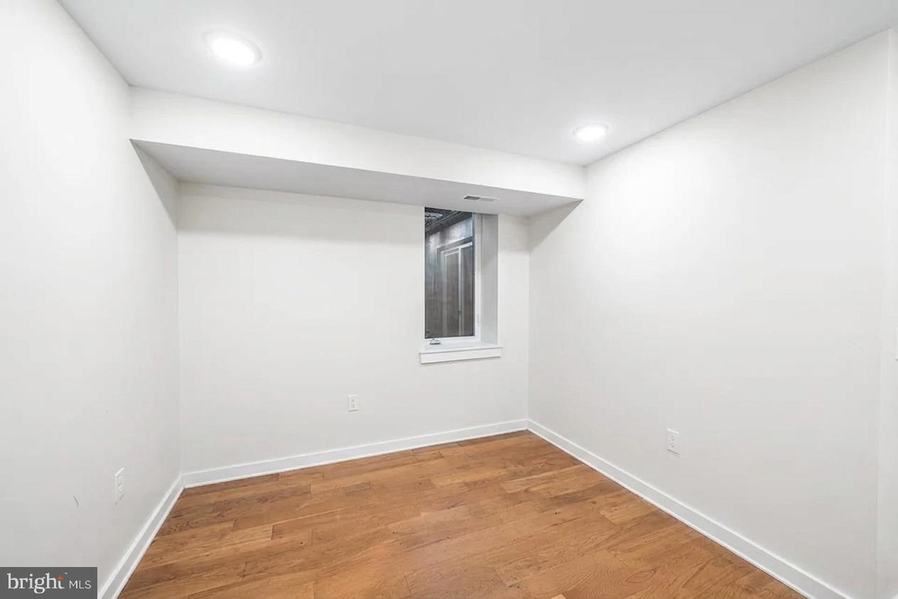 1640 N 5TH COURT 00 29A