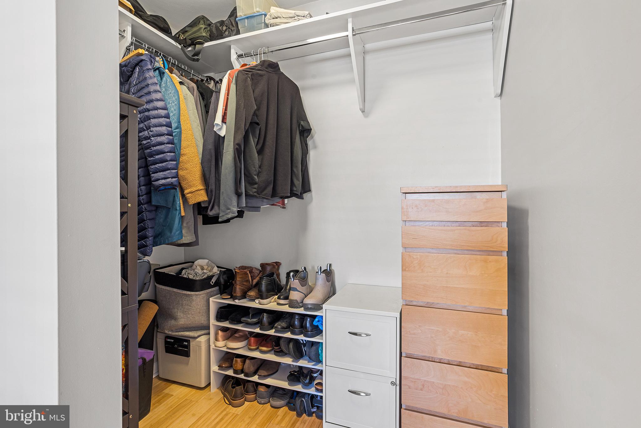 1911 S ISEMINGER STREET