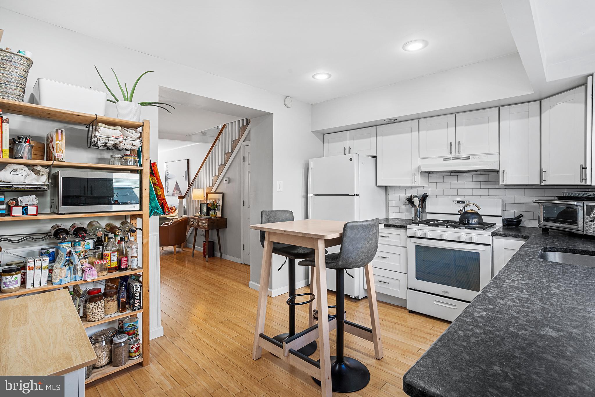 1911 S ISEMINGER STREET