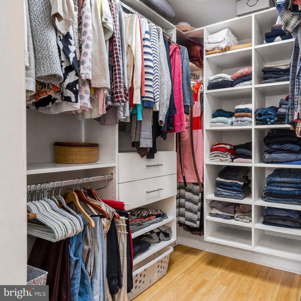 1911 S ISEMINGER STREET