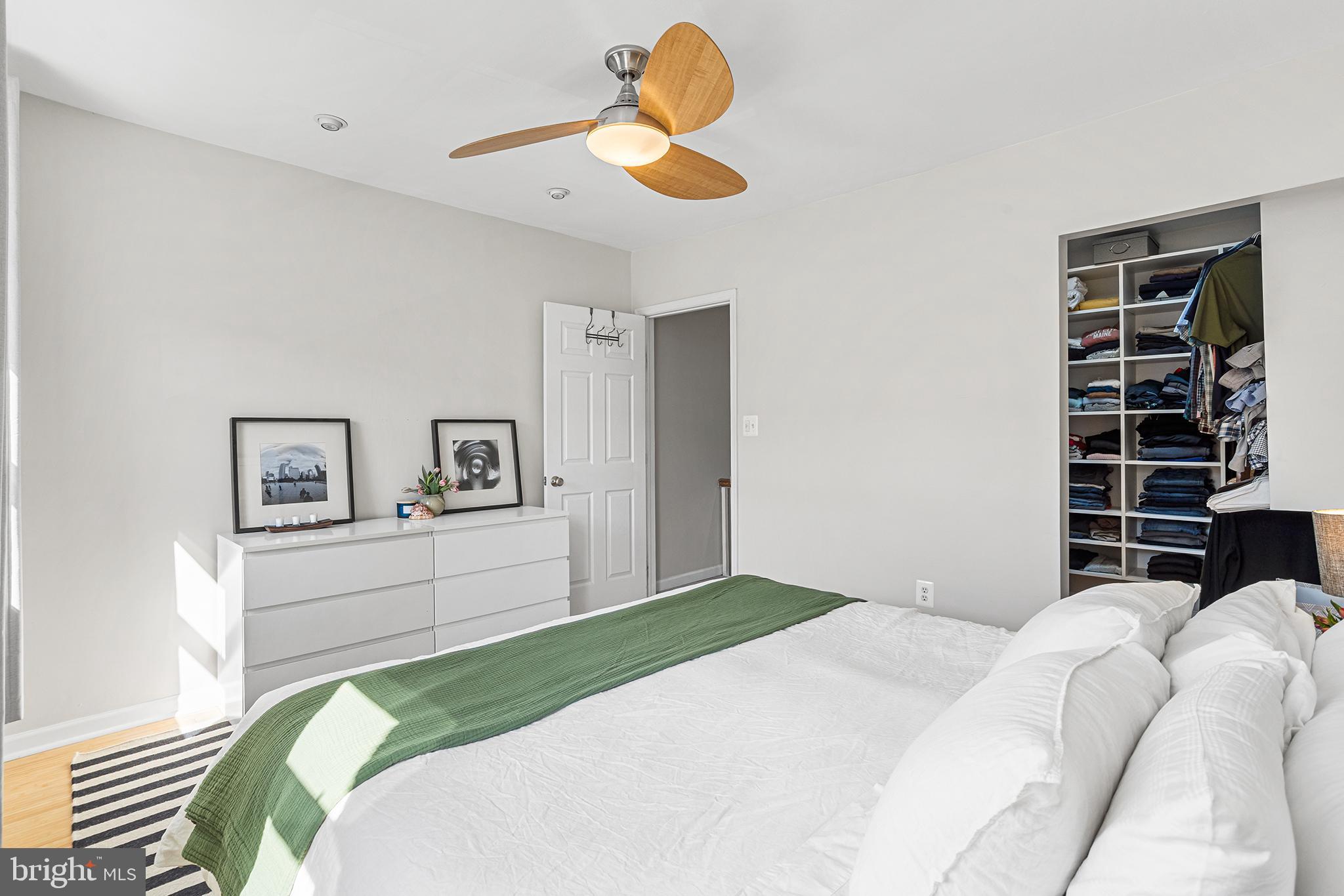 1911 S ISEMINGER STREET