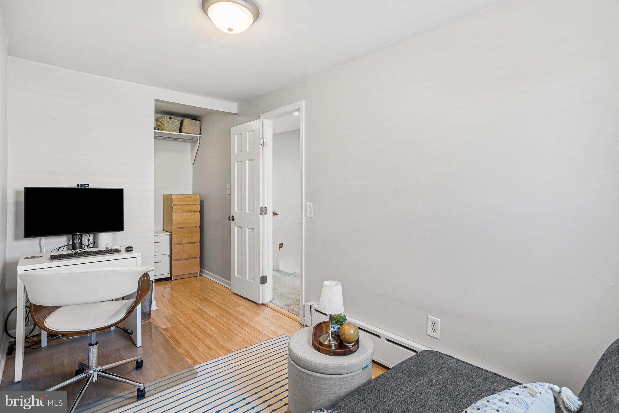 1911 S ISEMINGER STREET