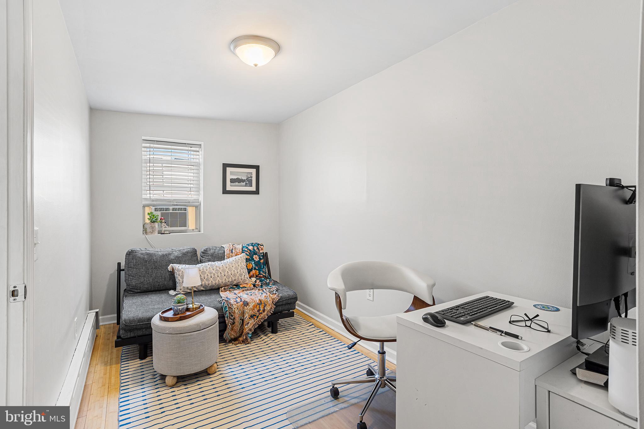 1911 S ISEMINGER STREET