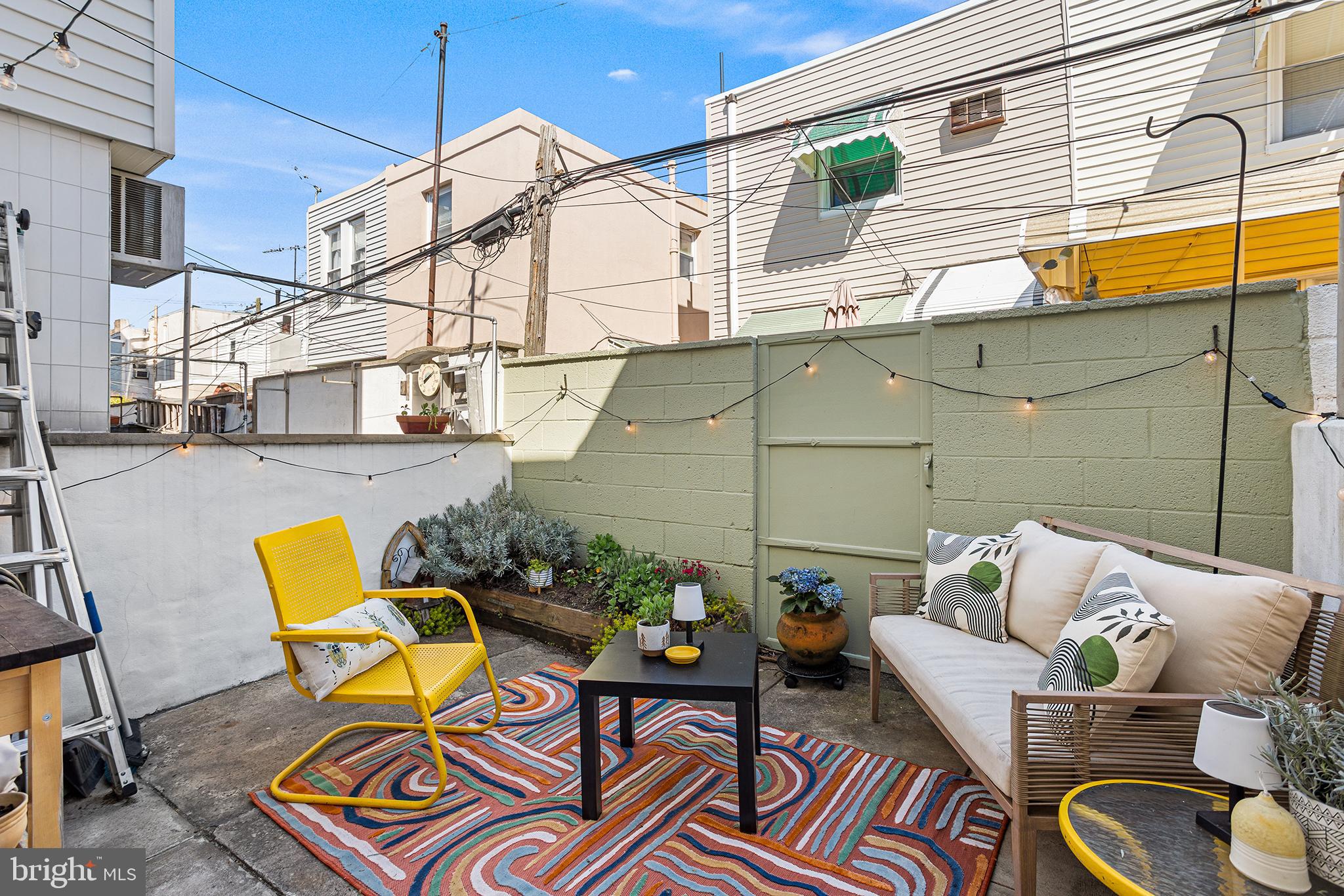 1911 S ISEMINGER STREET