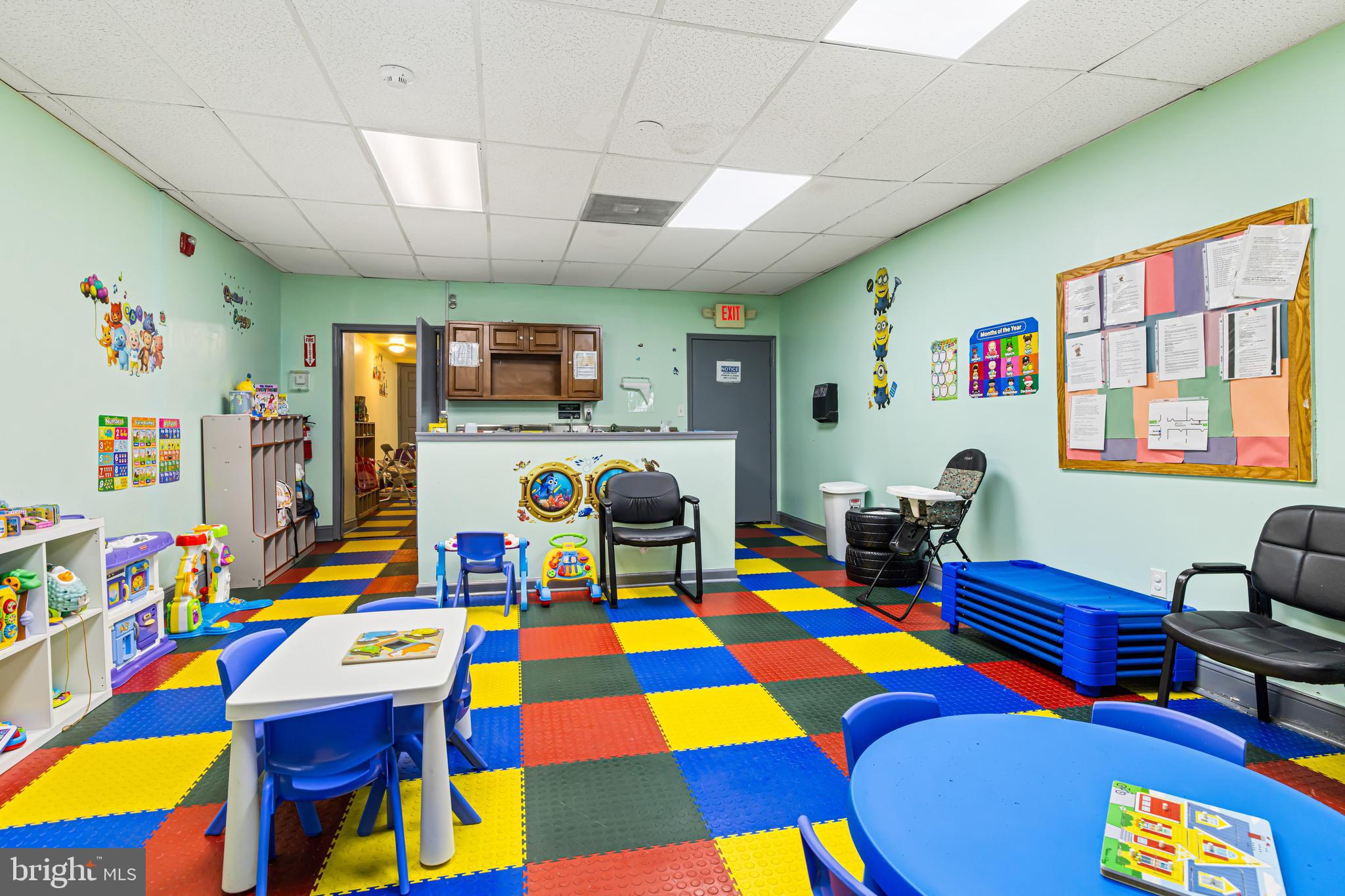 5819 GERMANTOWN AVENUE