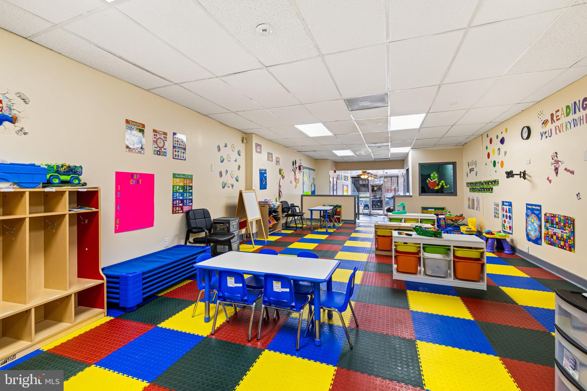 5819 GERMANTOWN AVENUE