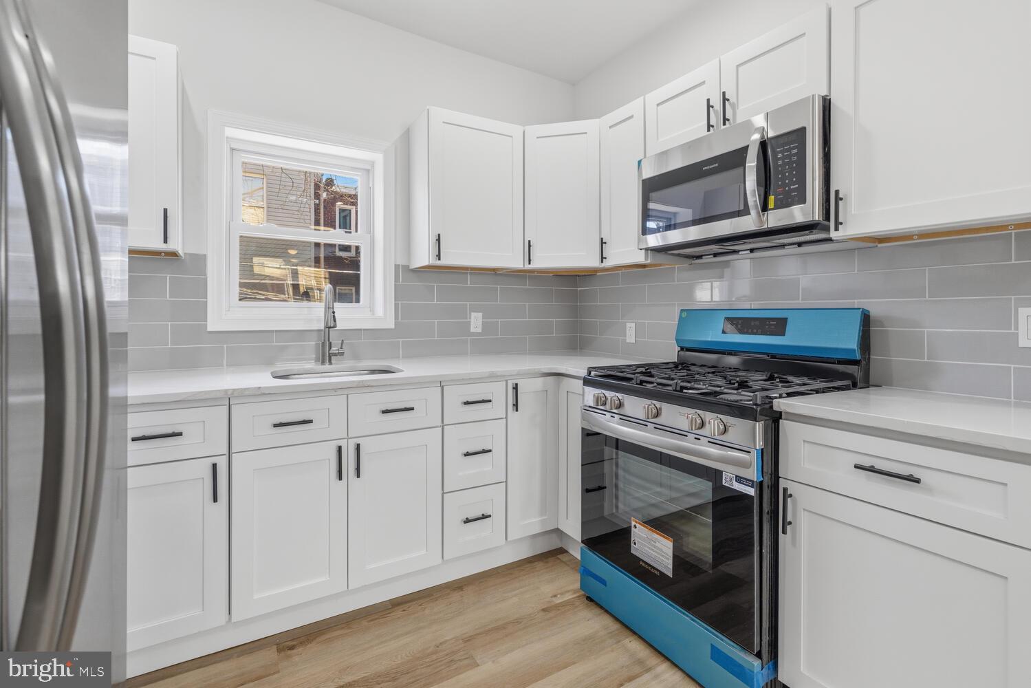 5722 HADFIELD STREET