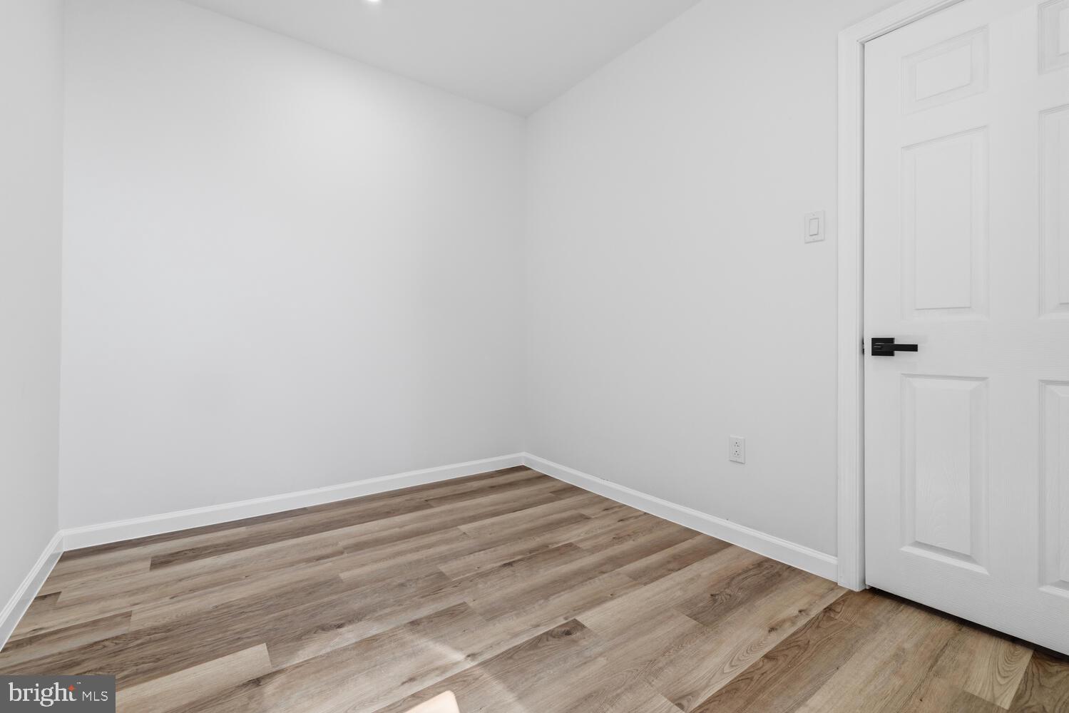 5722 HADFIELD STREET