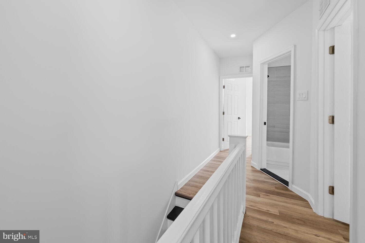 5722 HADFIELD STREET