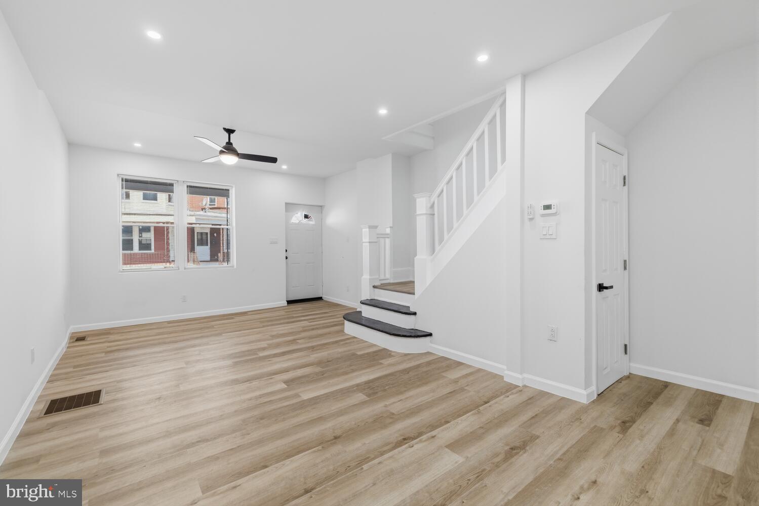 5722 HADFIELD STREET