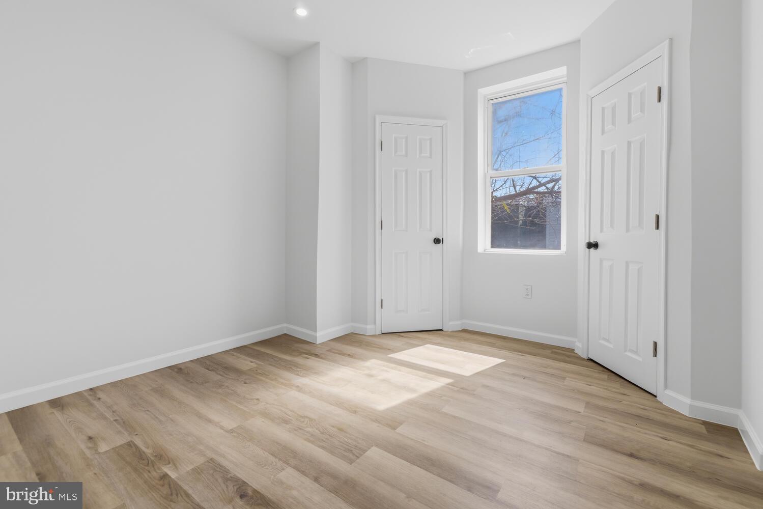 5722 HADFIELD STREET