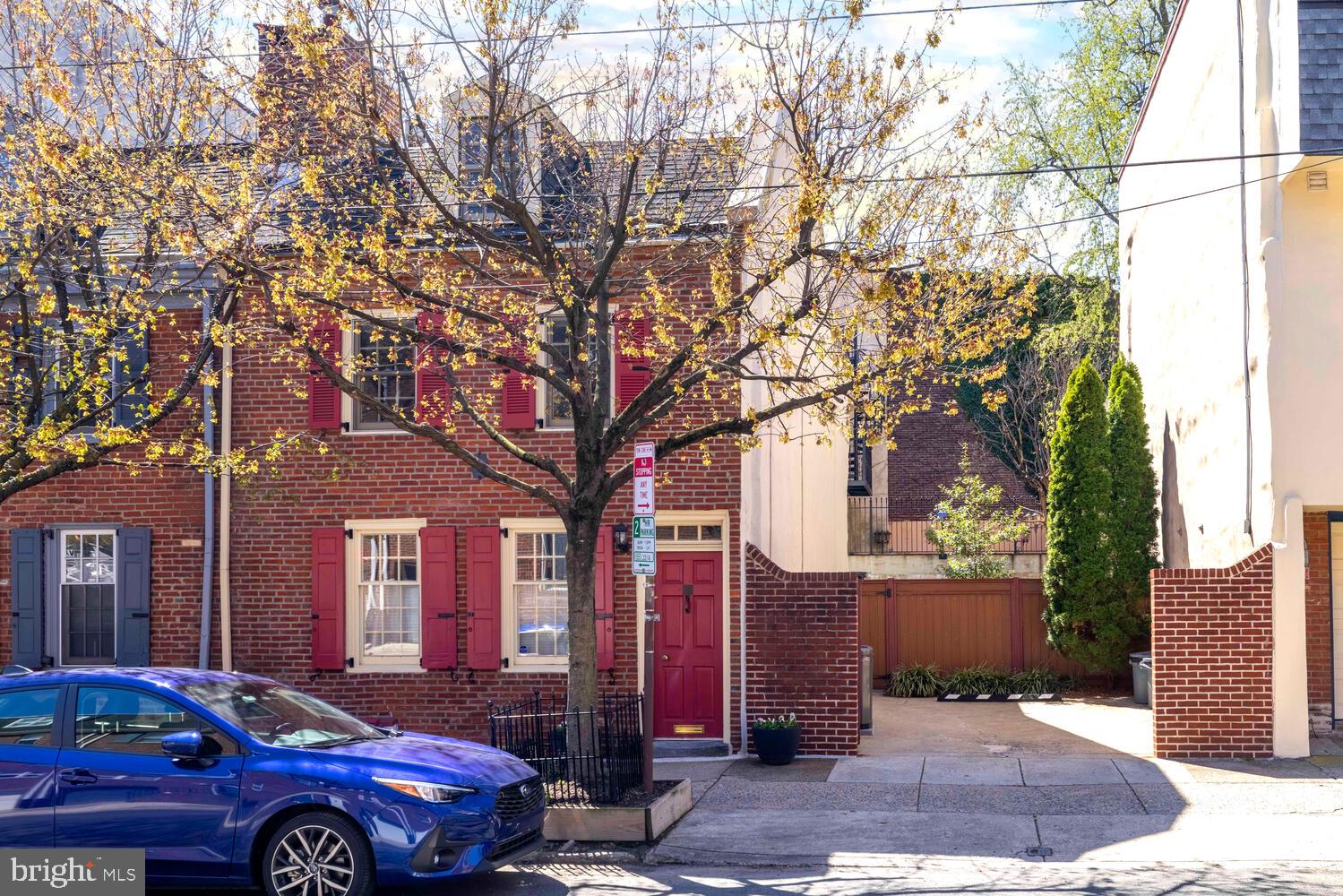 804-6 LOMBARD STREET