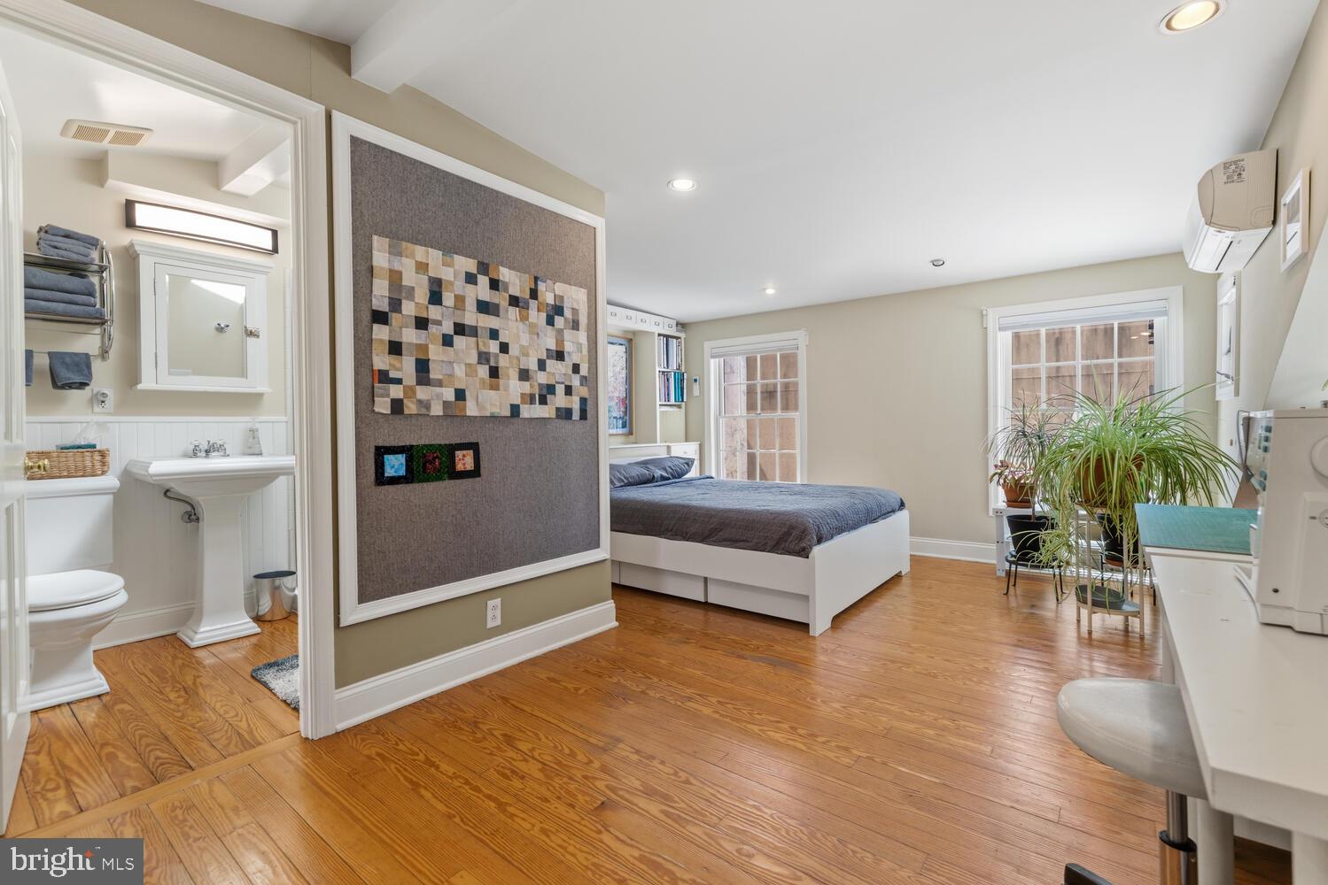 804-6 LOMBARD STREET