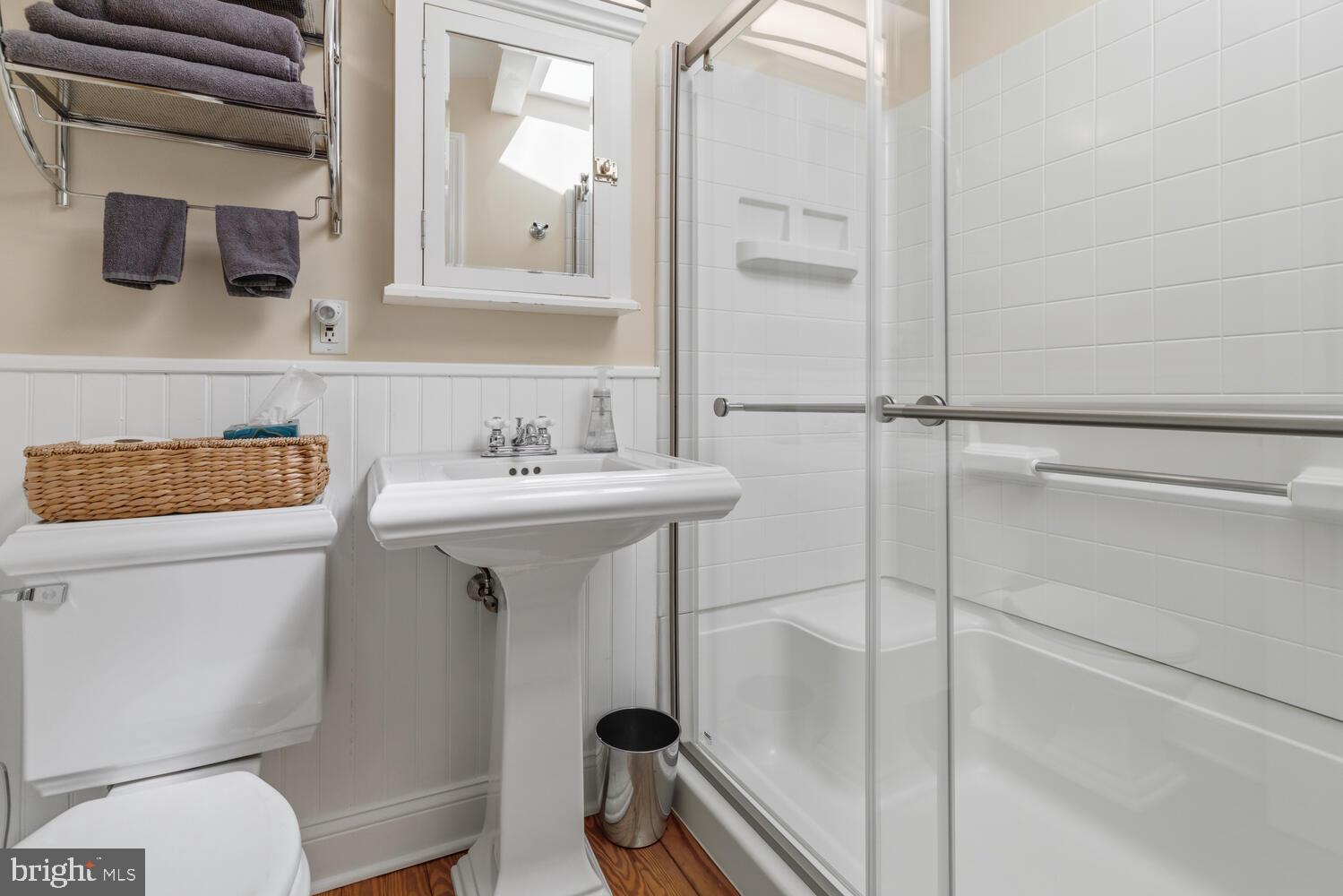 804-6 LOMBARD STREET