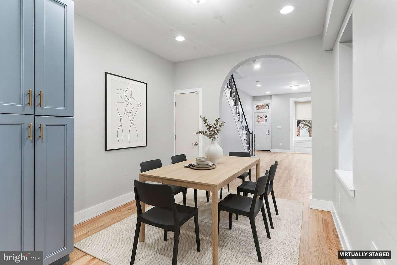 2340 W THOMPSON STREET