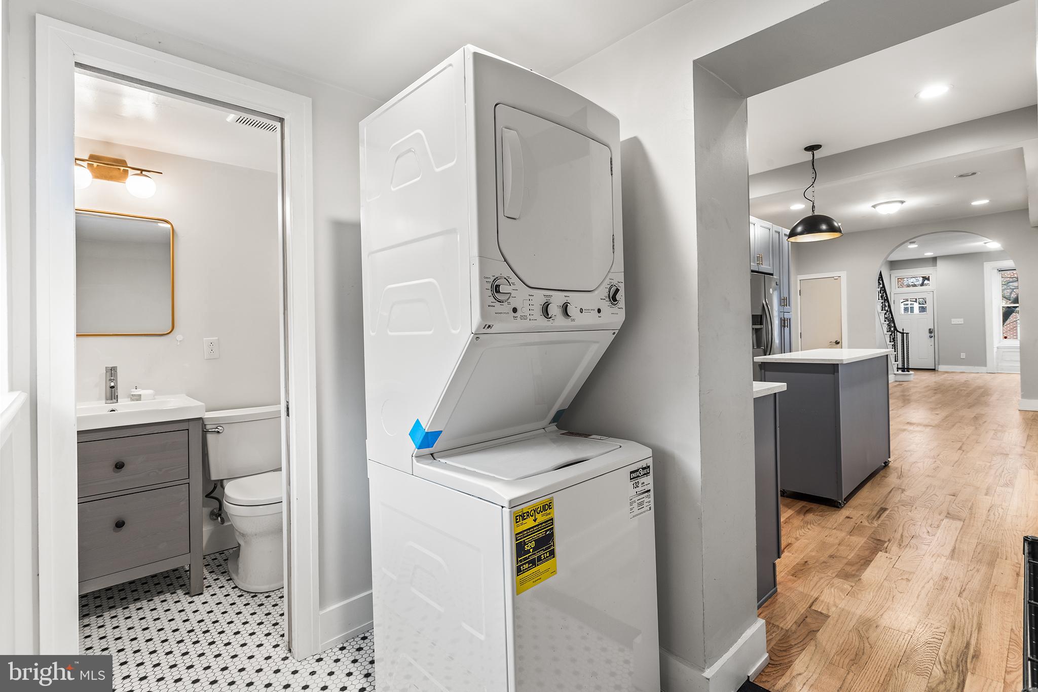 2340 W THOMPSON STREET