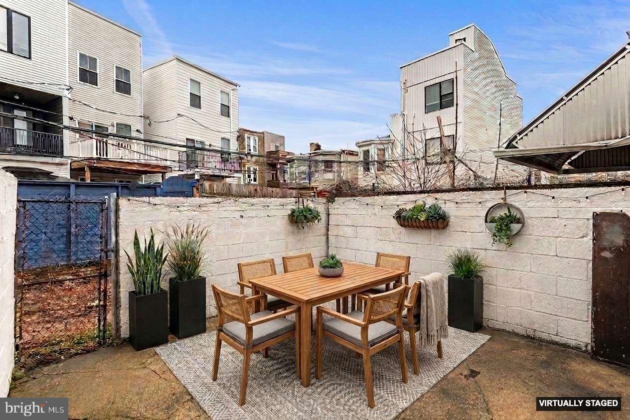 2340 W THOMPSON STREET