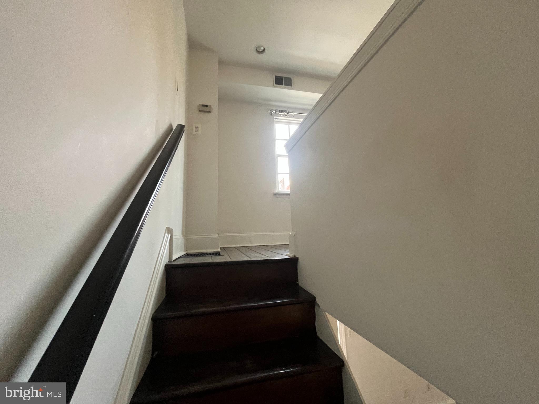 1104 LOMBARD STREET 43