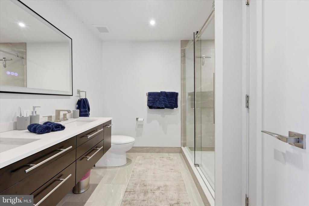 2301 CHERRY STREET 00 4A