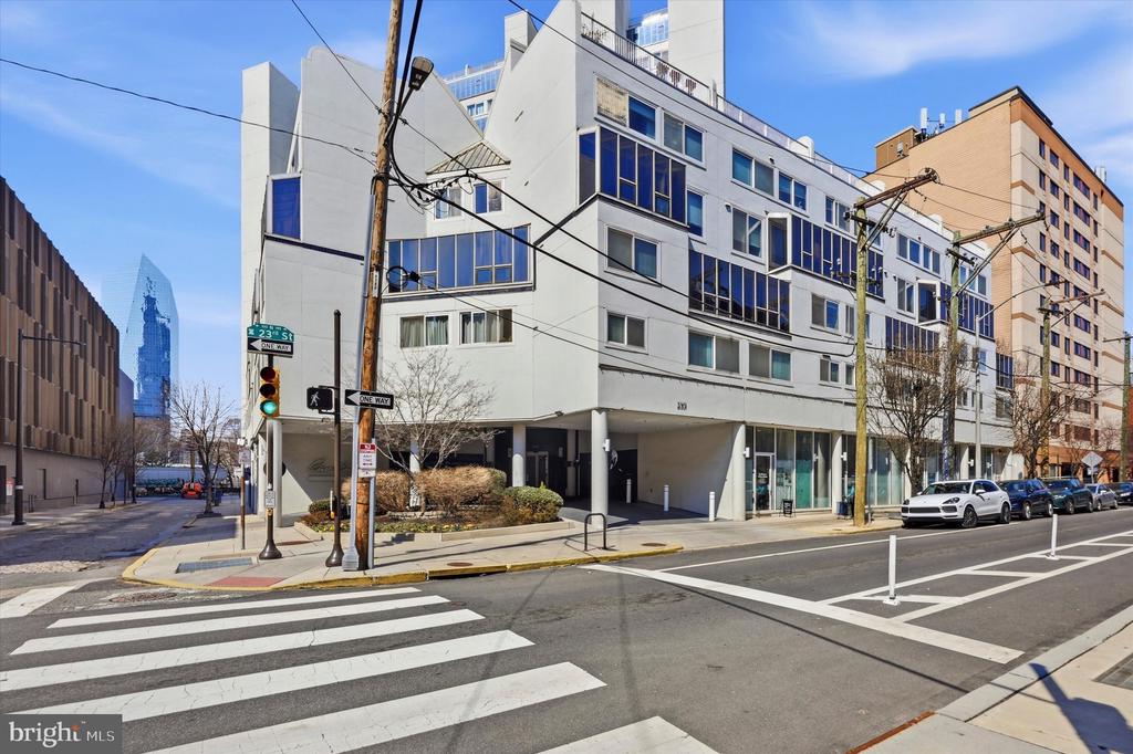 2301 CHERRY STREET 00 4A