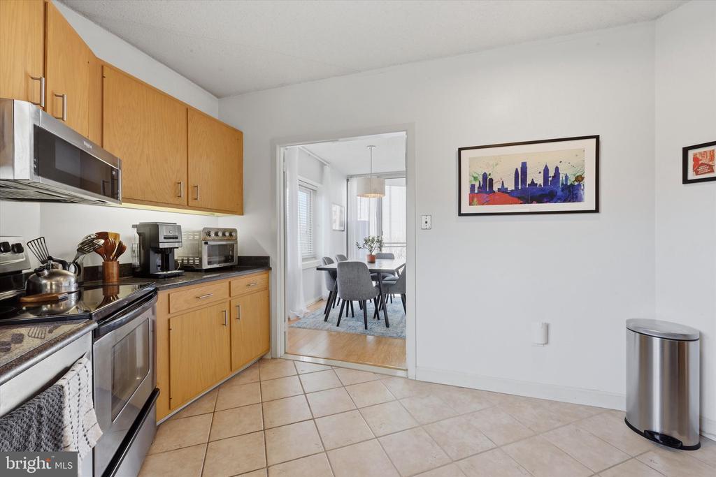 2301 CHERRY STREET 00 4A