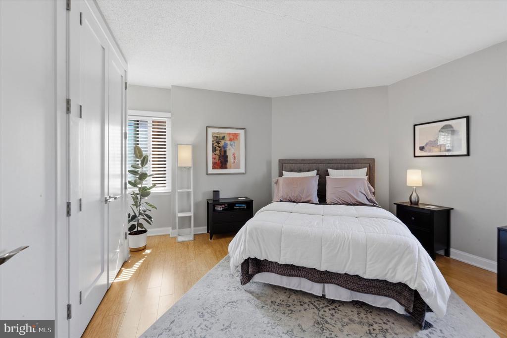 2301 CHERRY STREET 00 4A
