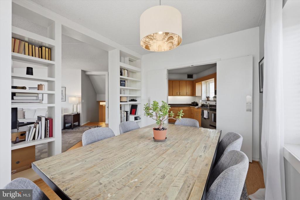 2301 CHERRY STREET 00 4A